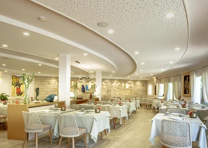 Cruccuris - Adults Only Hotell