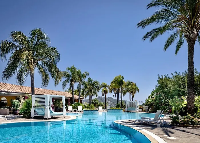 Cruccuris - Adults Only Hotell