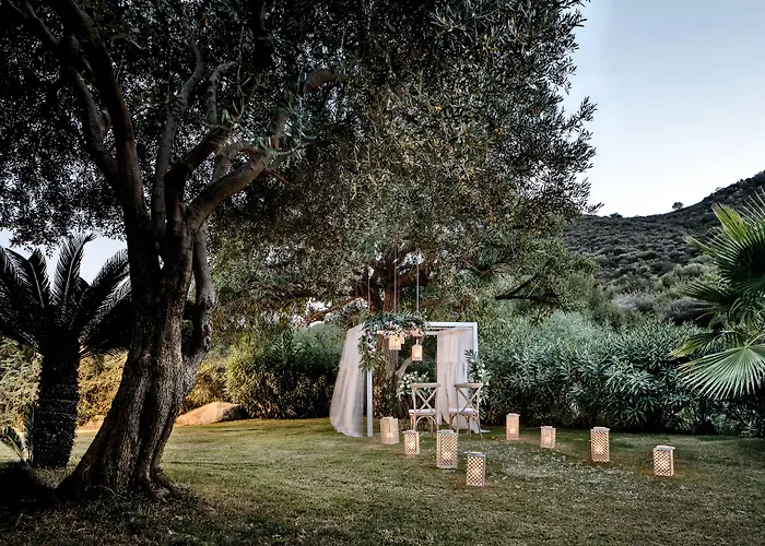 Cruccuris - Adults Only Hotell