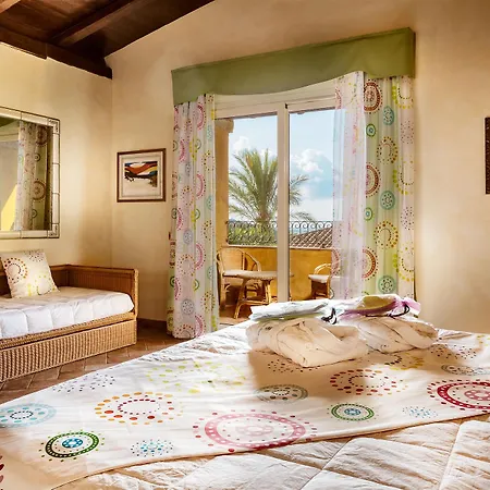 Hotel Cruccùris Villasimius