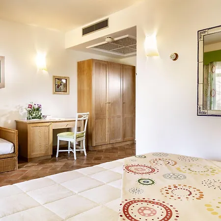 Hotel Cruccùris Villasimius