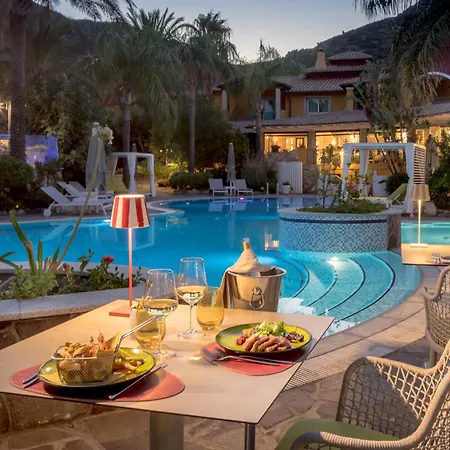 Cruccuris - Adults Only 维拉西米乌斯