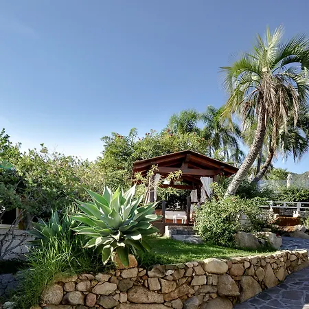 Cruccuris - Adults Only 酒店