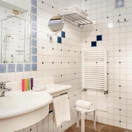 Cruccuris - Adults Only 4*